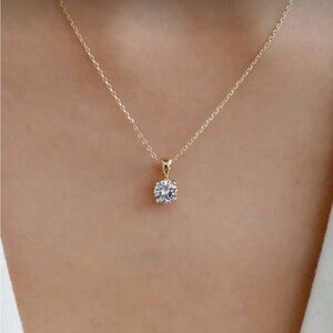 ⚠️Clearance Elegant Gold Necklace with Silver Pendant